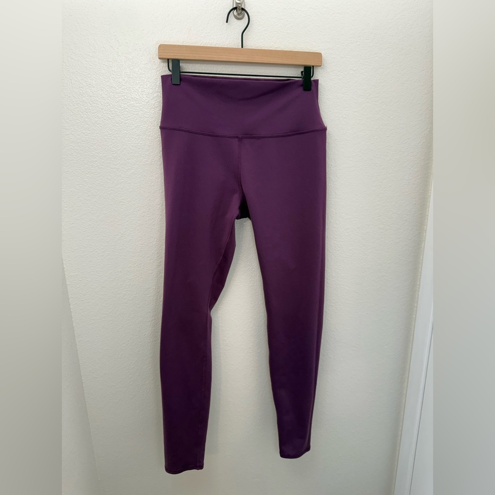 ALO Yoga Purple Leggings - Picture 4 of 10